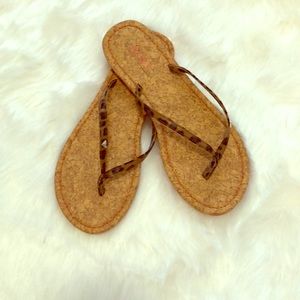 Like New Roxy Leopard Cork Flip Flops